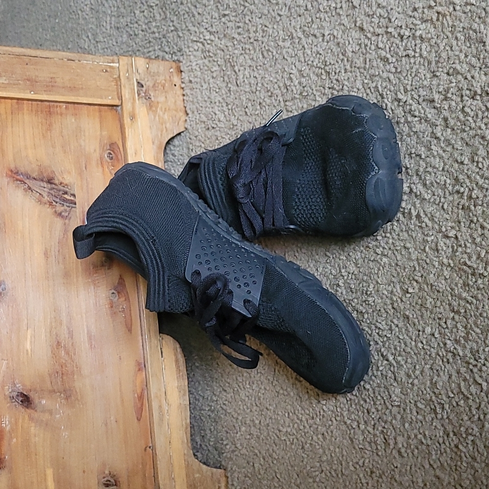 Joomra minimalist shoe